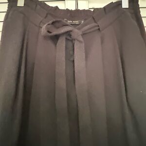 Zara basic holiday wide leg dress pants. No size tag, but they are a size large